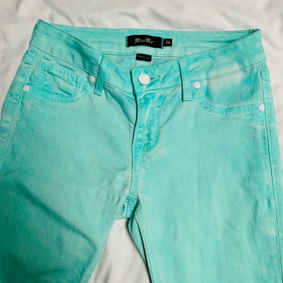 Miss Me Skinny Jeans - Picture 3 of 4